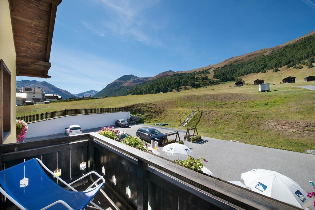 Superior Double Room Balcony Mountain View,262937185:JPEG